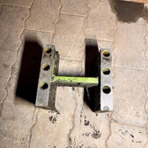 Deutz 8006 Deichselhalterung