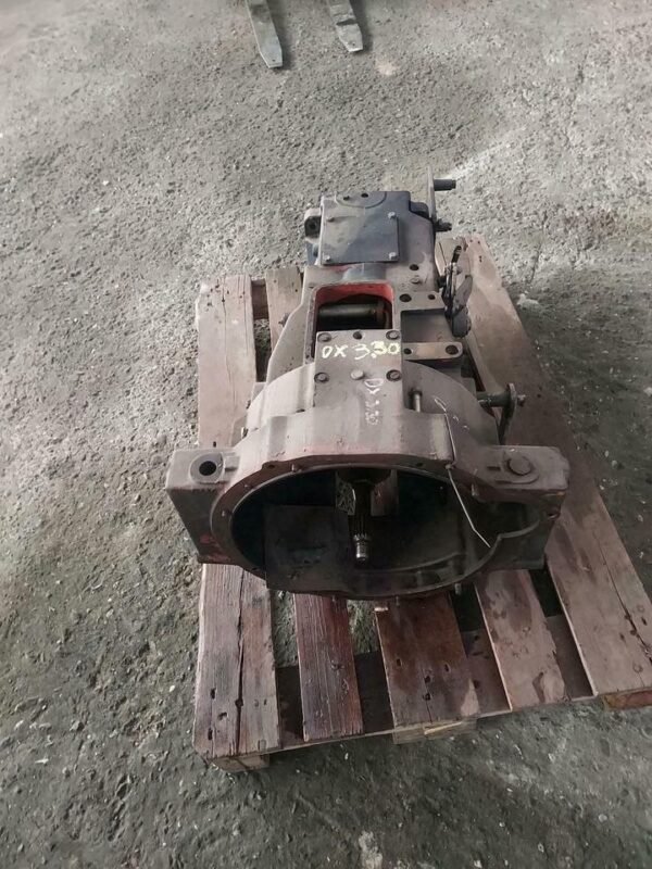 Deutz dx 3.30 3.10 Kupplungsglocke - Image 3