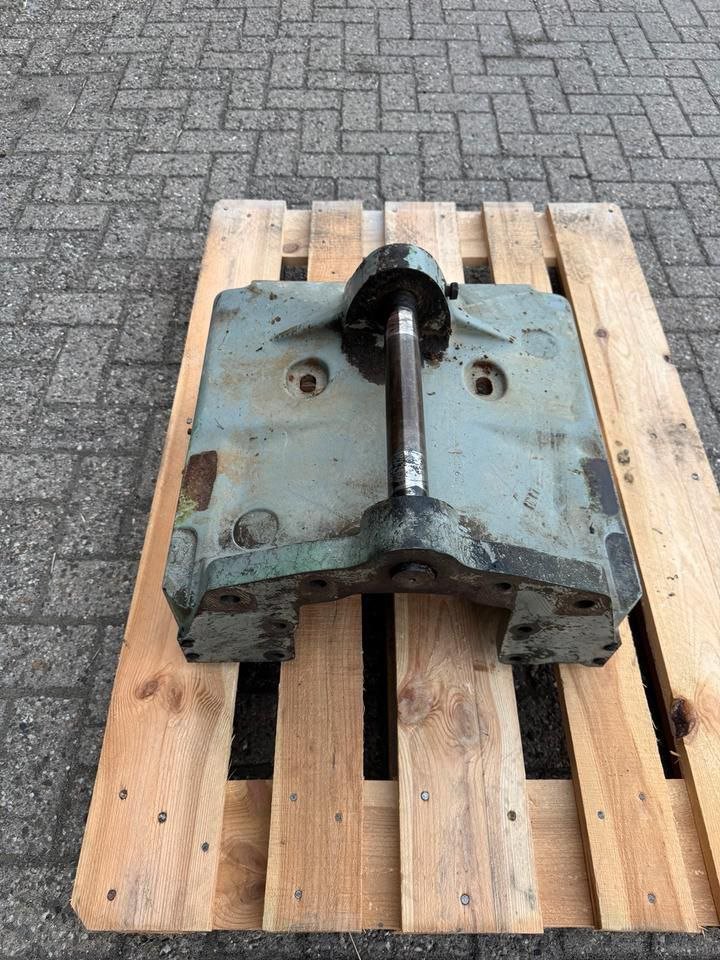 Deutz Vorderachsträger Allrad 4006