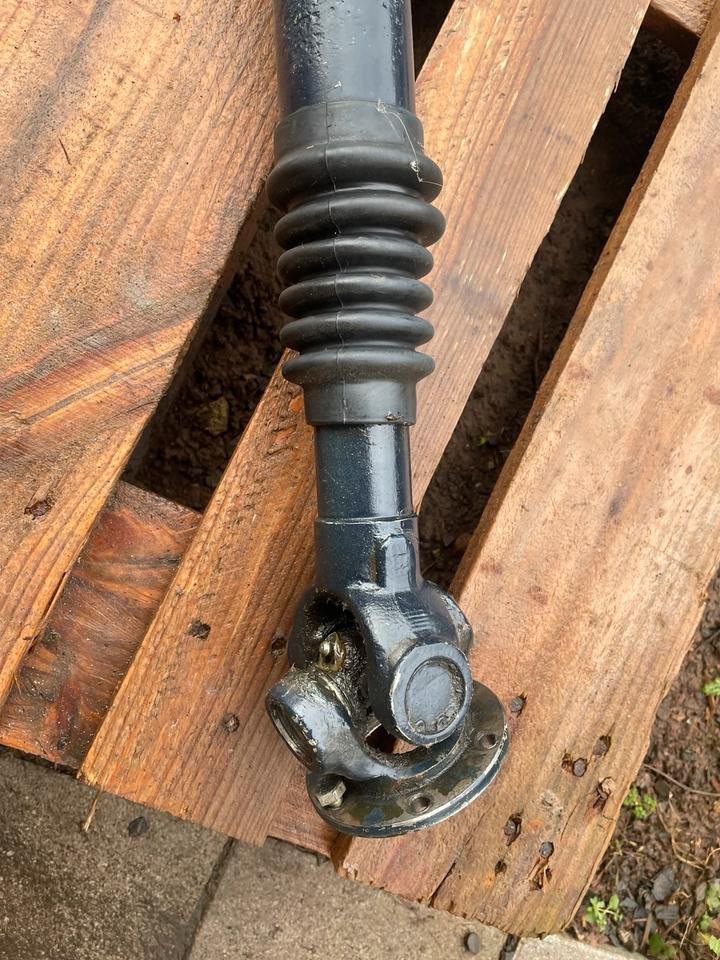 Deutz 06 Allradantriebswelle