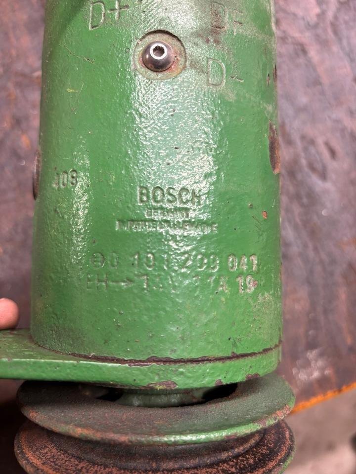 Deutz D40.2/D40L dynamo met regelaa - Image 3