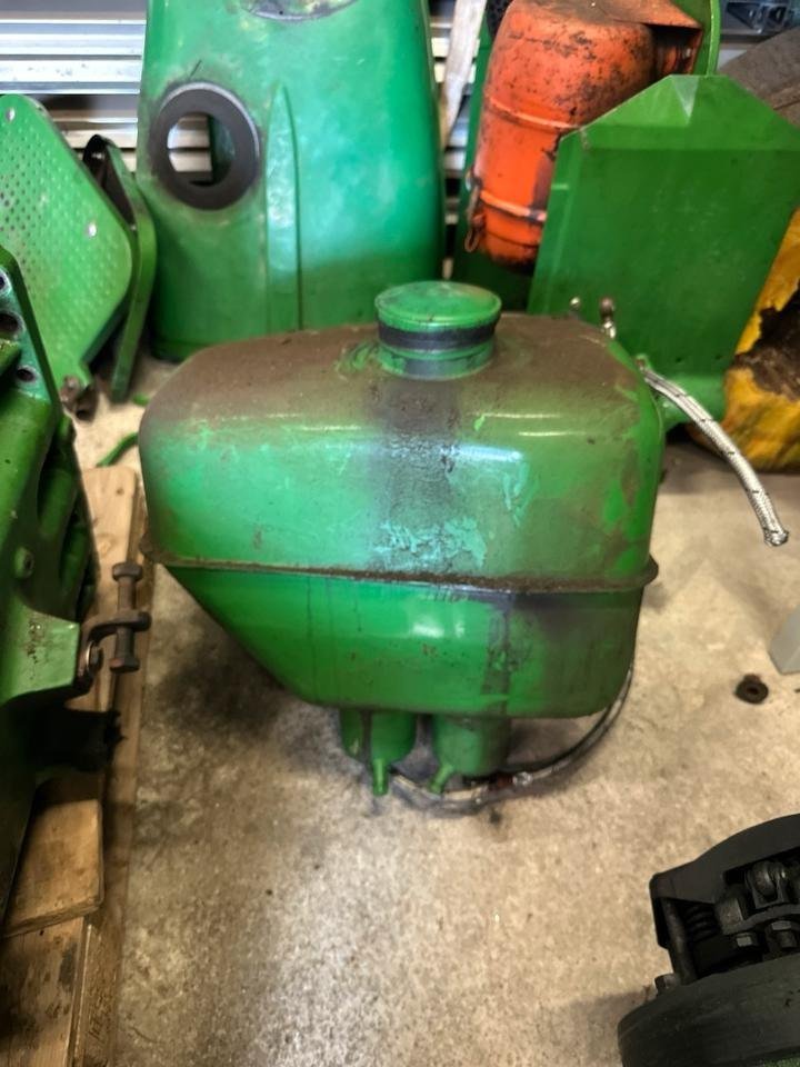 Deutz D50 1s dieseltank
