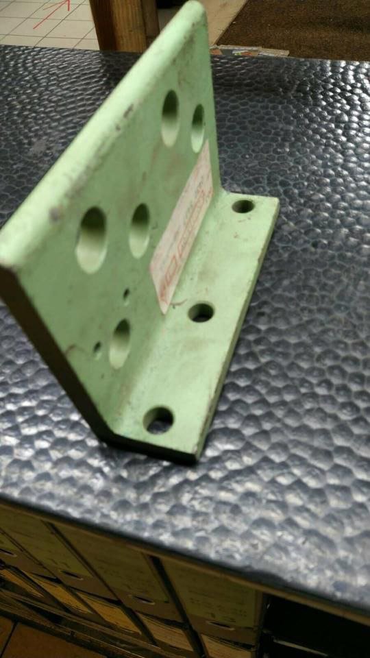 Deutz Fahr Führungsschiene 04305487 DX Deichsel Neu - Image 3