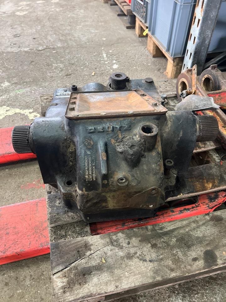 Hydraulisch blok voor Deutz D 7206 tractoren zonder hefarmen - Image 3
