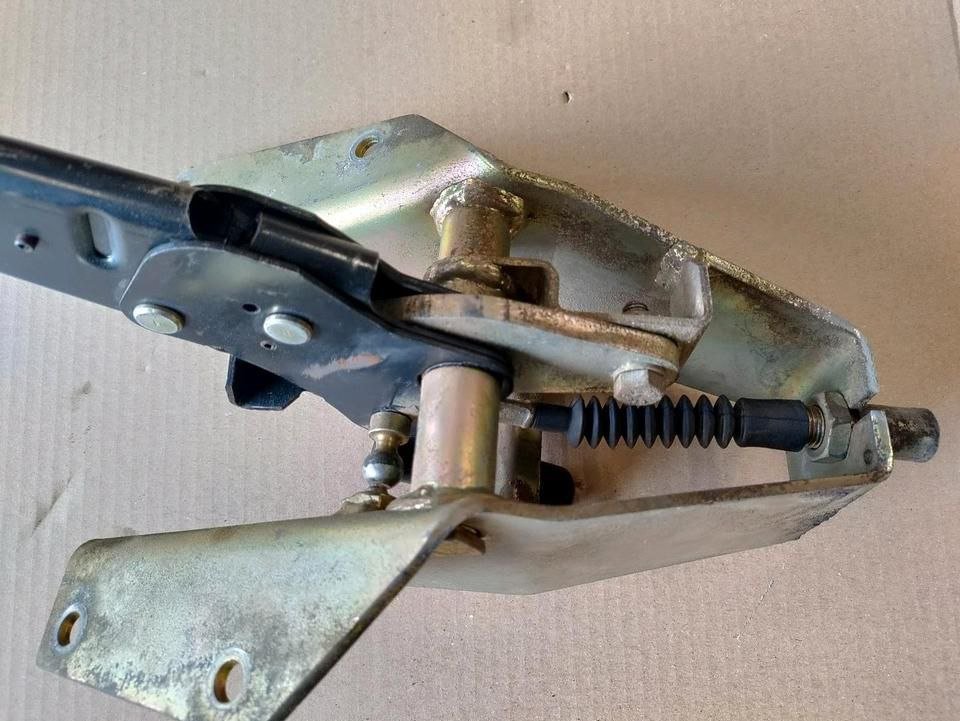 Handbremshebel Deutz AgroStar 6.81 Handbremse 6.61 6.38 - Image 2