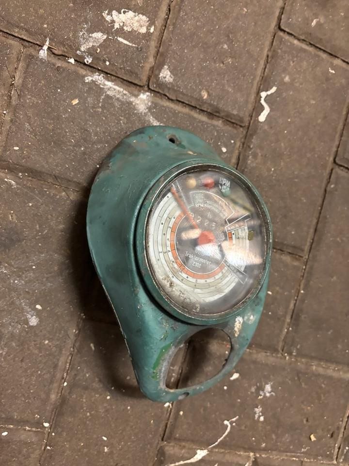 Deutz D 30 Traktor-Meter-Armaturenbrett - Image 2