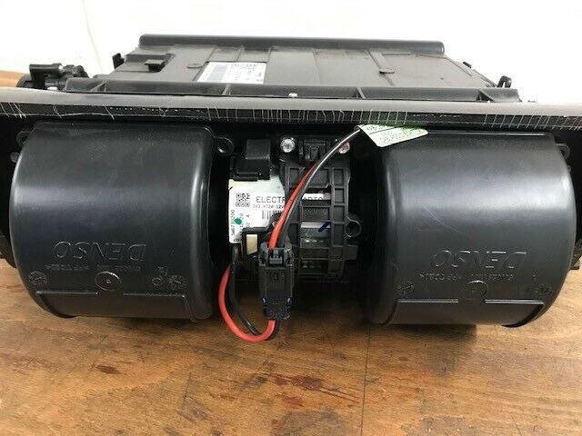 Deutz-Heizung für Traktor Serie 5 D Keyline, Teile-Nr. 0,030,6104,4 - Image 2